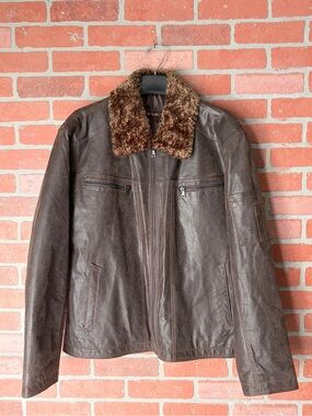 NWOT Vintage EMC Genuine Leather Jacket - Zip-Off Faux Fur Collar - Size XL